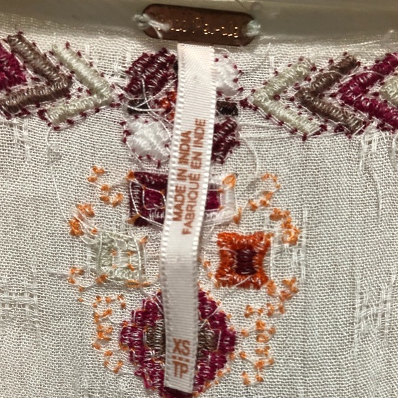 Free People- Ariana Tunic in White - Picture 8 of 9